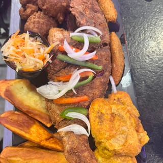 Fritay Platter Fried Red Snapper (Choose Fish Size)